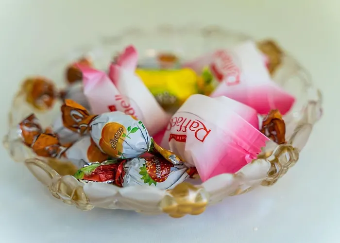 Katja & Lara - Twin Katja *